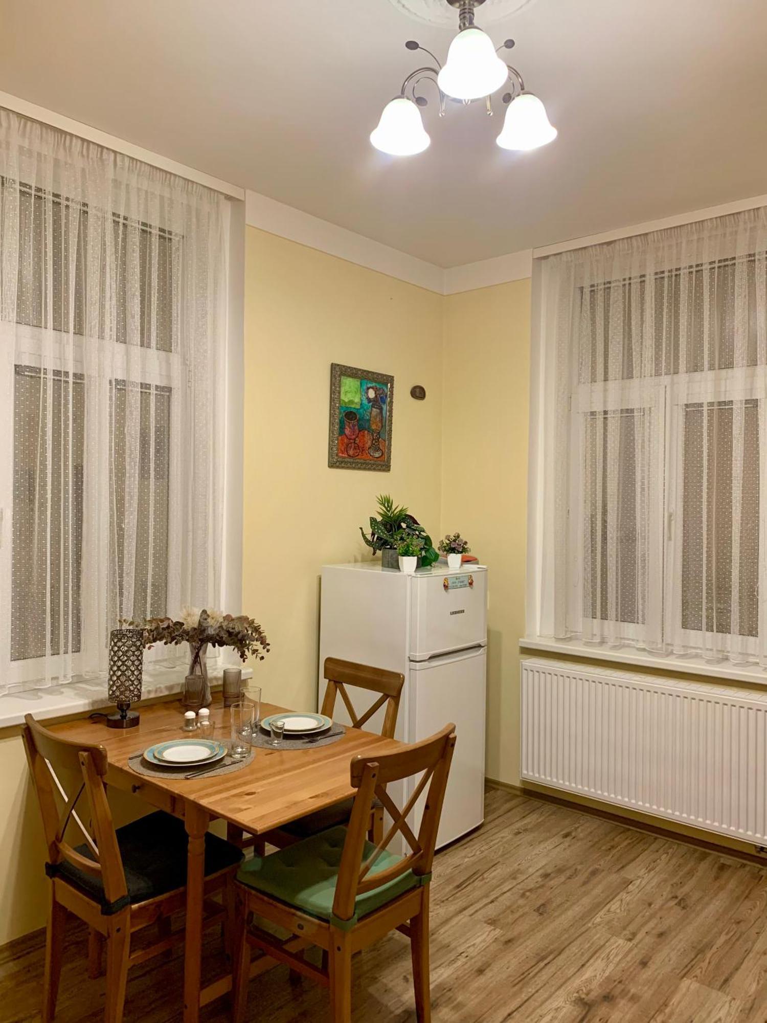 Romanceart Apartments Karlovy Vary Kültér fotó